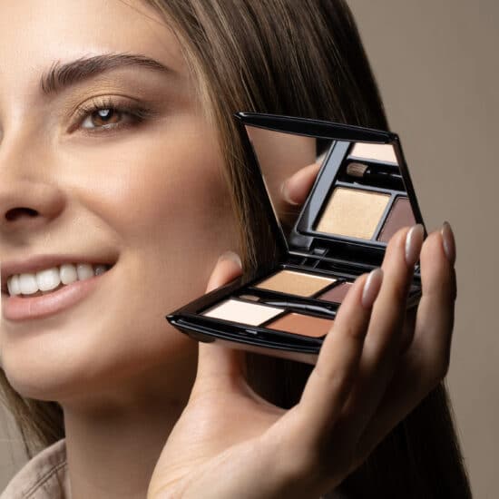 DSC04736-scaled-550x550